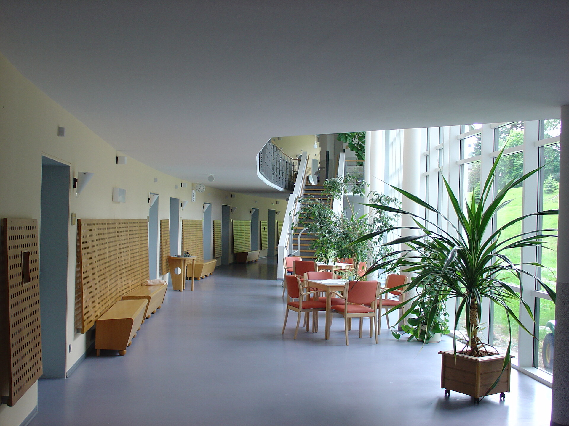 Wandelgang mit Aufenthaltsbereich