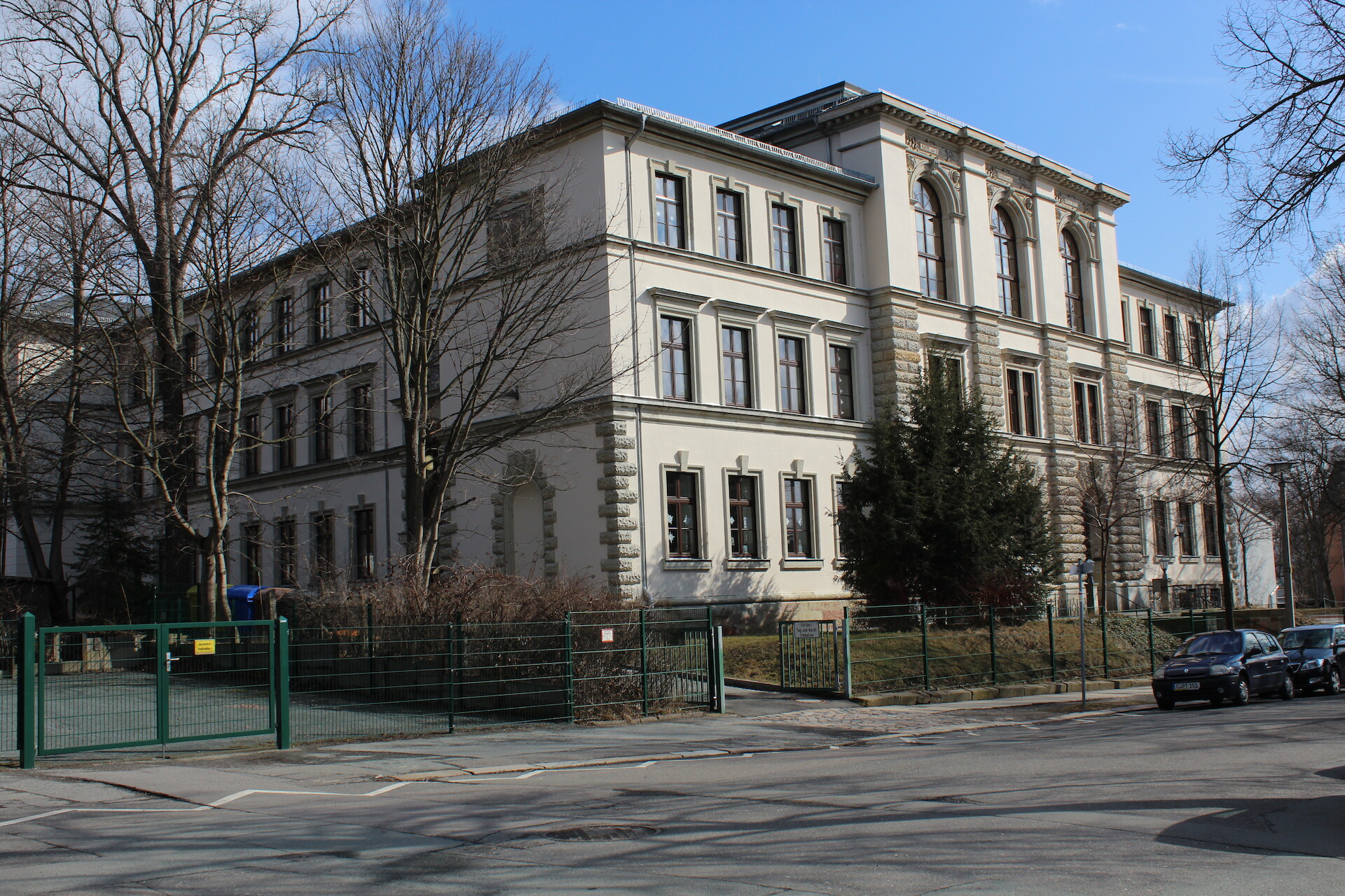 Ansicht Stra&szlig;enseite