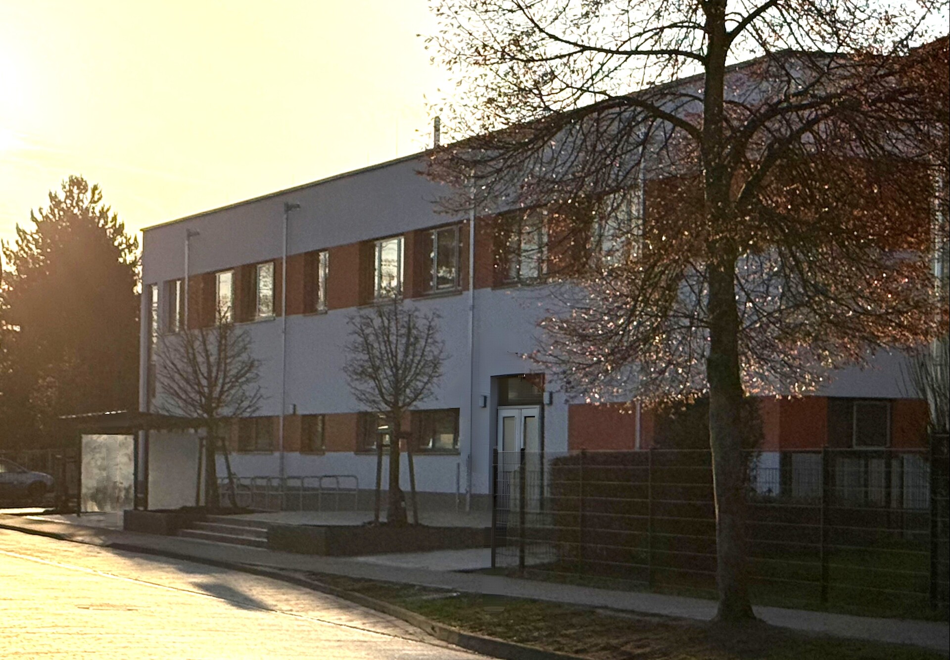 Stra&szlig;enseite